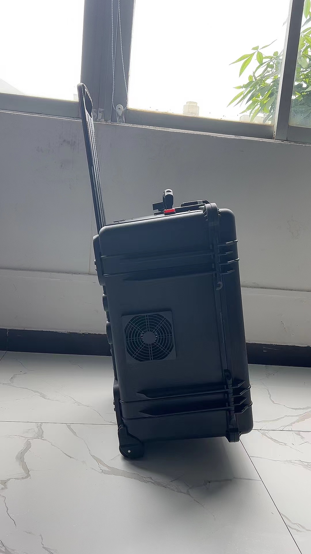 环江手拉箱型移动通信干扰器